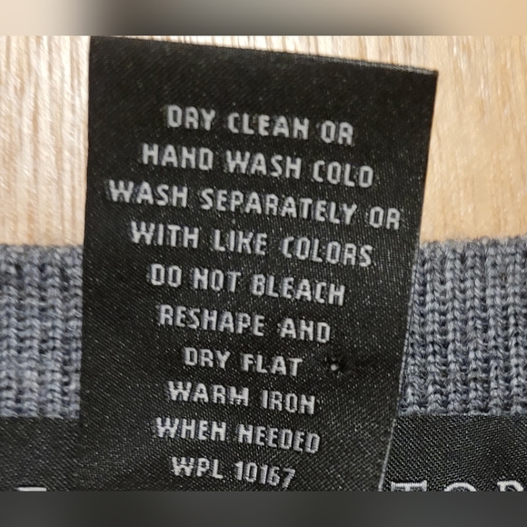 The Men's Store Bloomingdale 100%  Merino Wool Gray Long Sleeve SweaterSize Lar - Picture 4 of 5